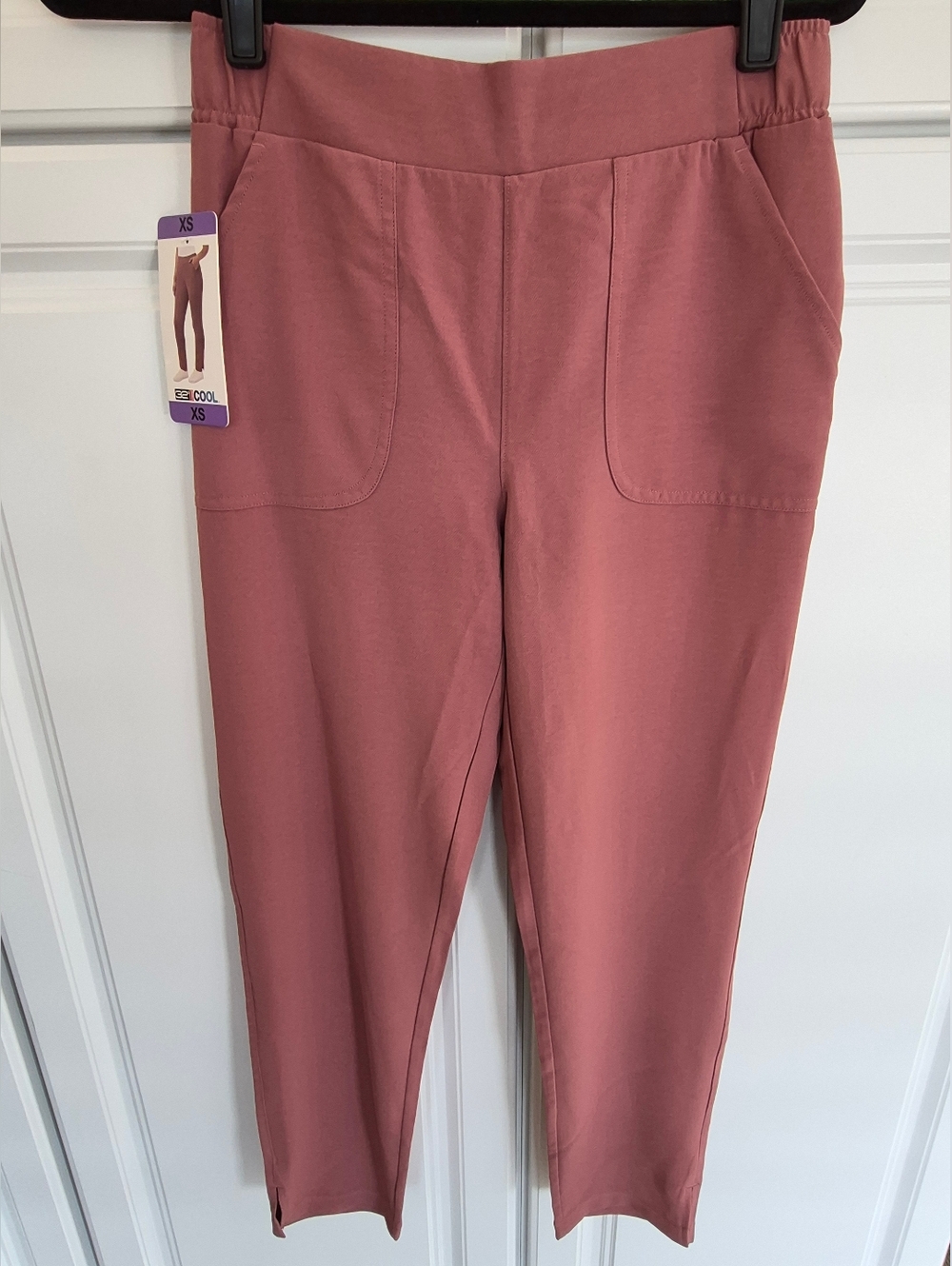 NWT 32 Degree Cool Rouge Color Pull On Pants XS 27.5" Inseam